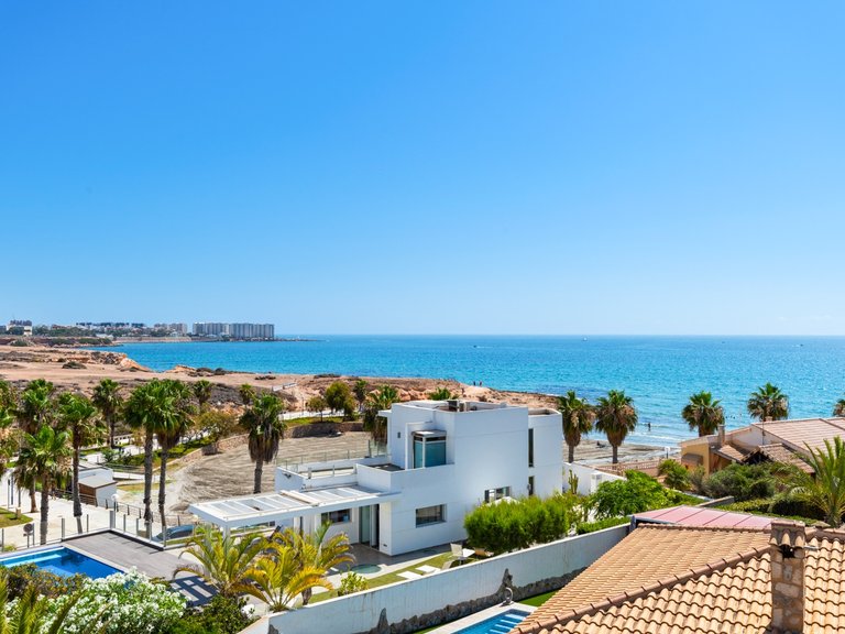 Villa for Sale in Playa Flamenca, Orihuela Costa, Alicante 29