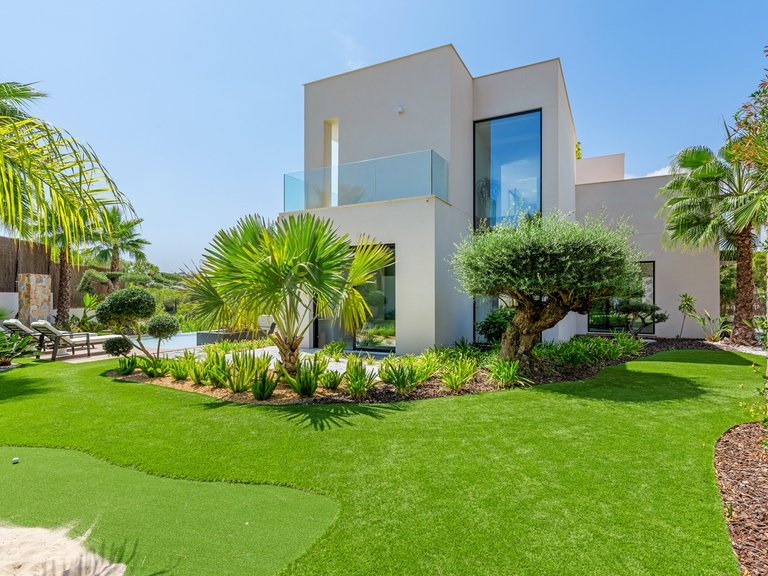Villa for Sale in Las Colinas Golf Resort, Las Colinas Golf, Alicante 36