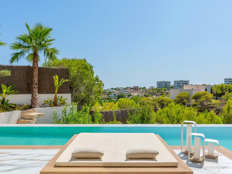 Villa for Sale in Las Colinas Golf Resort, Las Colinas Golf, Alicante 30