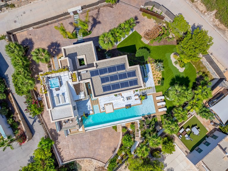 Villa for Sale in Las Colinas Golf Resort, Las Colinas Golf, Alicante 13