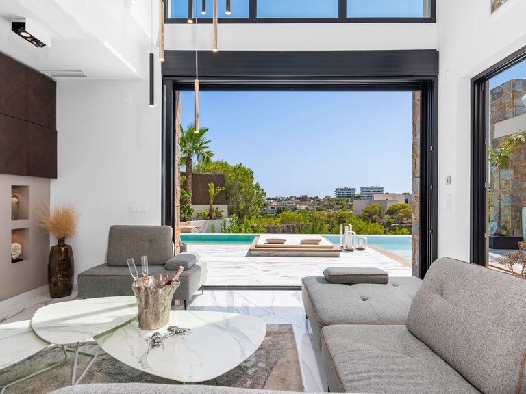 Villa for Sale in Las Colinas Golf Resort, Las Colinas Golf, Alicante 18
