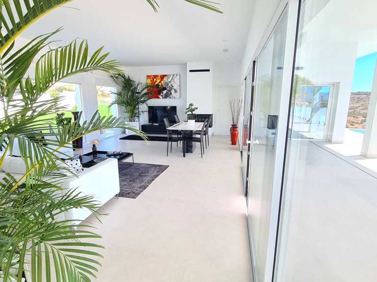 Villa for Sale in La Marina / El Pinet, La Marina, Alicante 18