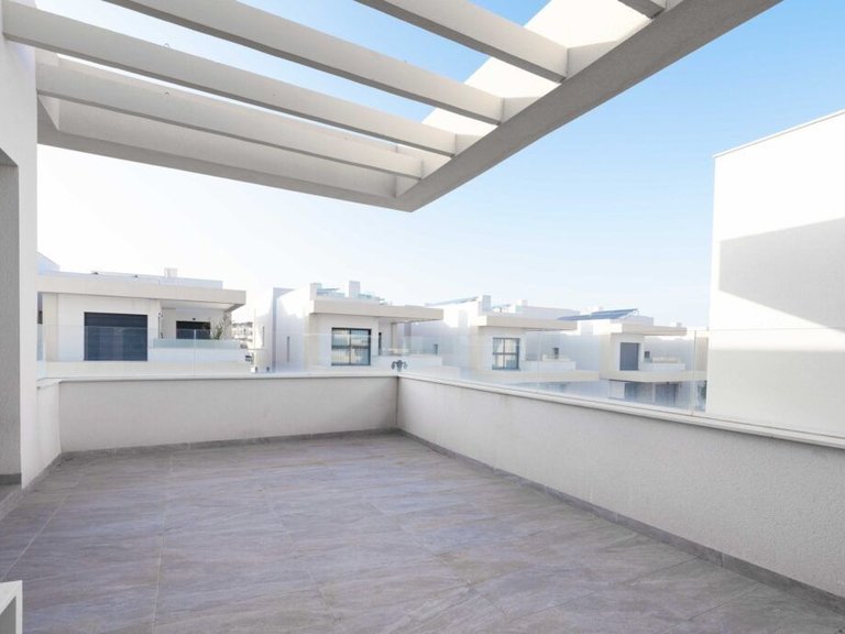 Villa for Sale in La Herrada, Los Montesinos, Alicante 13