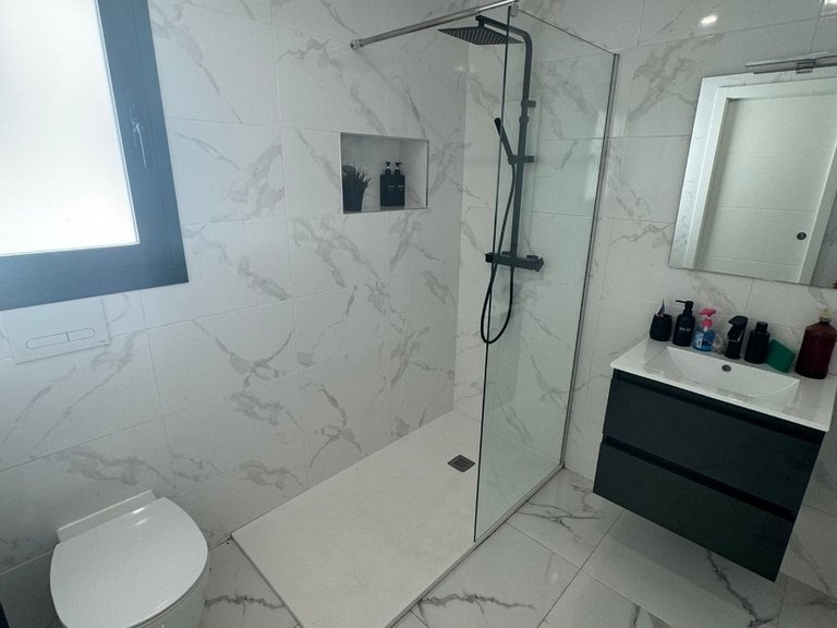 Villa for Sale in La Herrada, Los Montesinos, Alicante 16