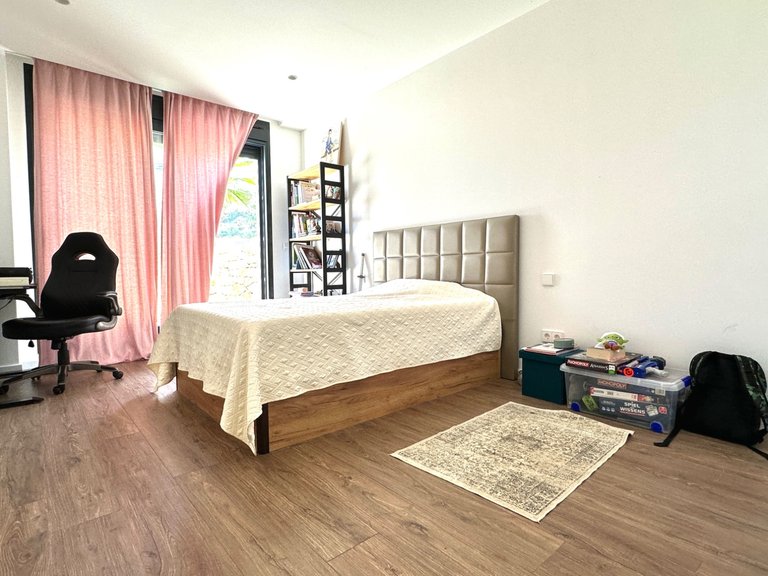 Villa for Sale in Las Colinas Golf Resort, Las Colinas Golf, Alicante 21