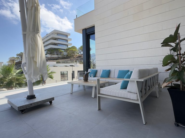 Villa for Sale in Las Colinas Golf Resort, Las Colinas Golf, Alicante 27