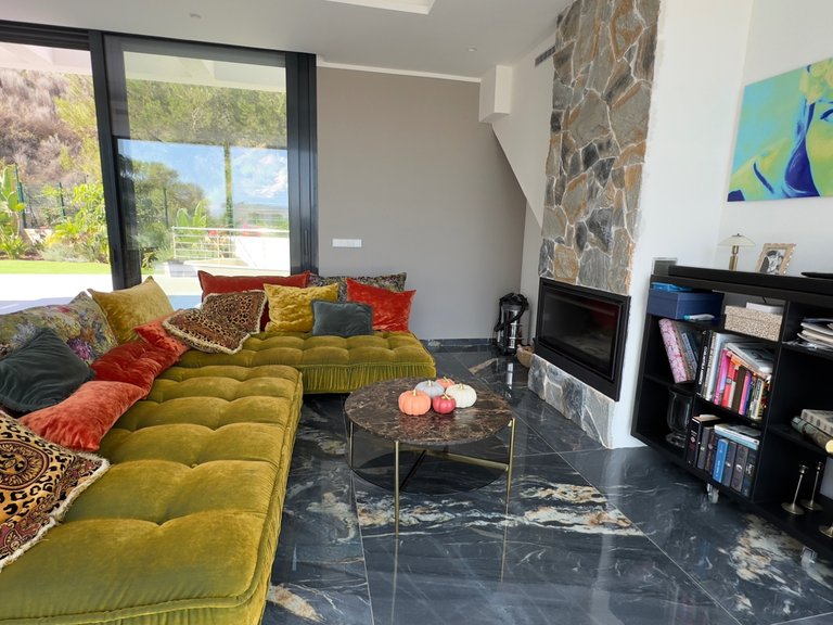 Villa for Sale in Las Colinas Golf Resort, Las Colinas Golf, Alicante 6