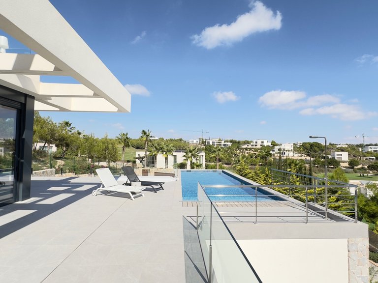 Villa for Sale in Las Colinas Golf Resort, Las Colinas Golf, Alicante 29