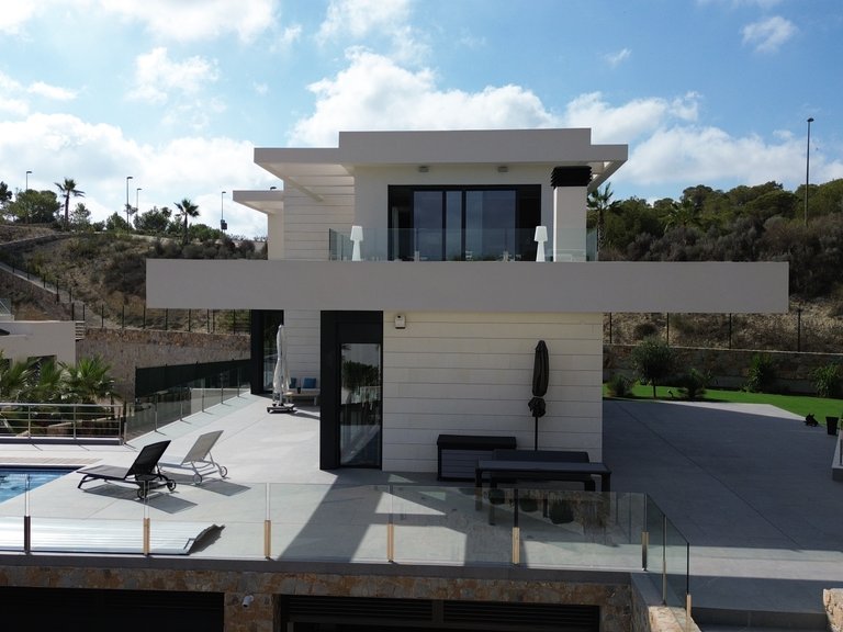 Villa for Sale in Las Colinas Golf Resort, Las Colinas Golf, Alicante 37