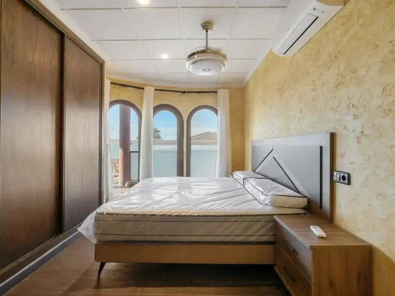 Villa for Sale in La Zenia, Orihuela Costa, Alicante 23