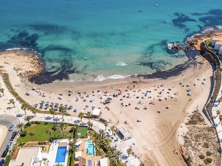 Villa for Sale in La Zenia, Orihuela Costa, Alicante 36