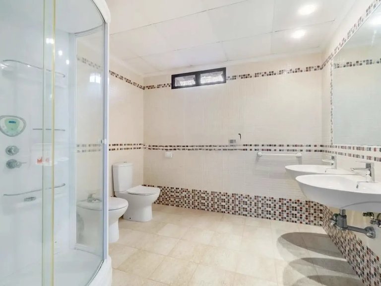 Villa for Sale in La Zenia, Orihuela Costa, Alicante 24