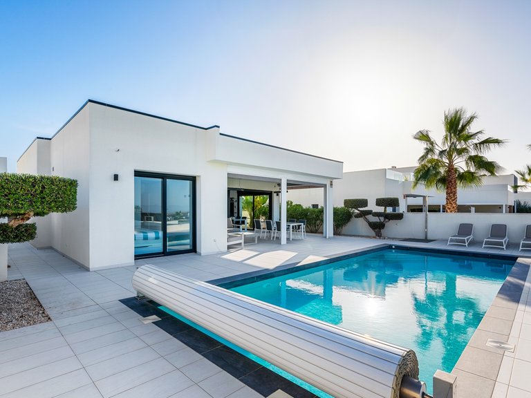 Villa for Sale in Benijofar, Benijófar, Alicante 3