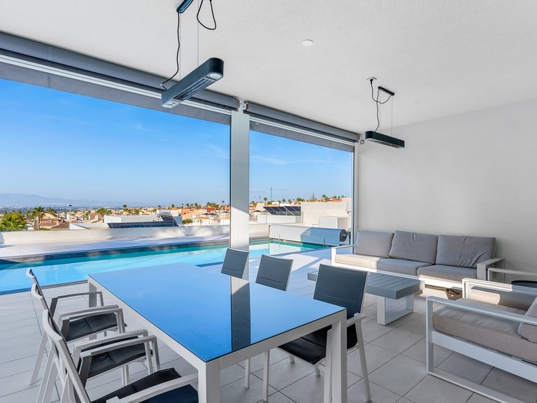 Villa for Sale in Benijofar, Benijófar, Alicante 5