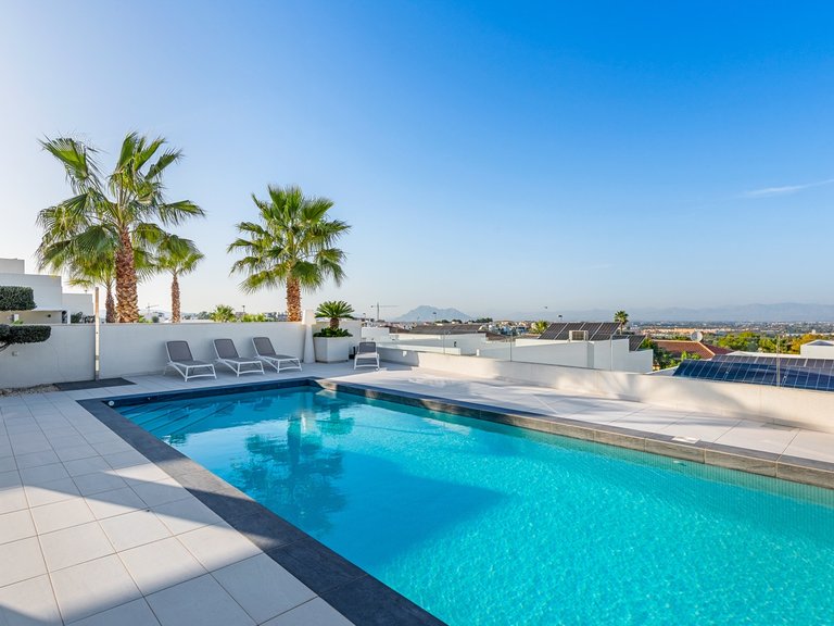 Villa for Sale in Benijofar, Benijófar, Alicante 2