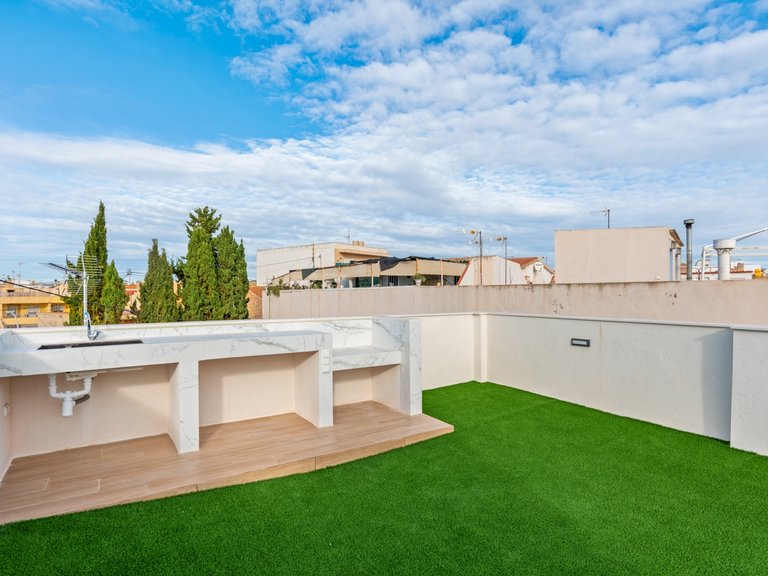 Villa for Sale in Torre De La Horadada, Alicante 30