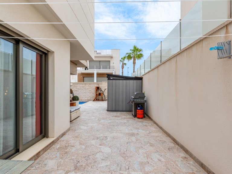 Villa for Sale in Villamartin, Orihuela Costa, Alicante 35