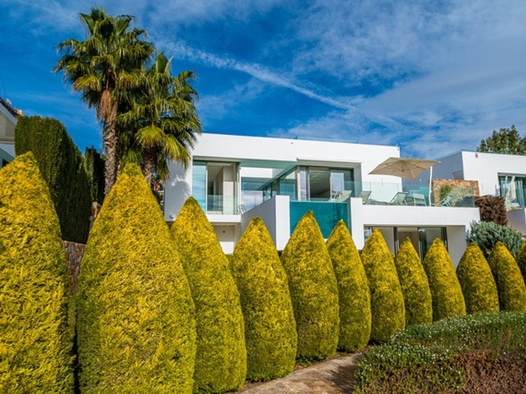 Villa for Sale in Las Colinas Golf, Orihuela, Alicante 32