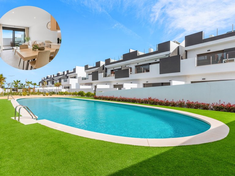 Apartment for Sale in Los Balcones, Torrevieja, Alicante 1