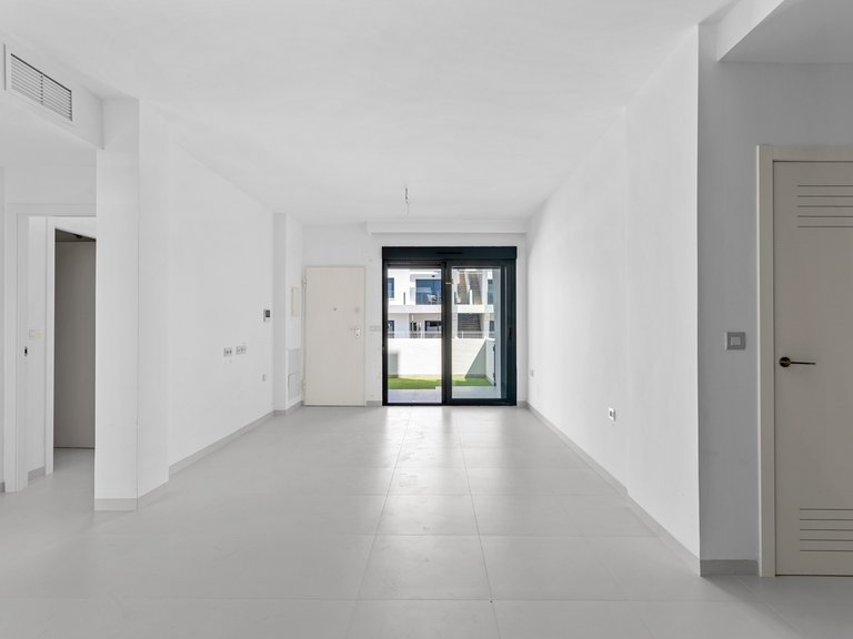 Apartment for Sale in San Miguel De Salinas, Alicante 13