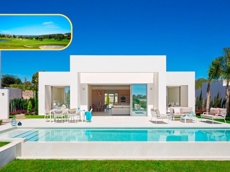 Villa for Sale in Las Colinas Golf Resort, Las Colinas Golf, Alicante 1