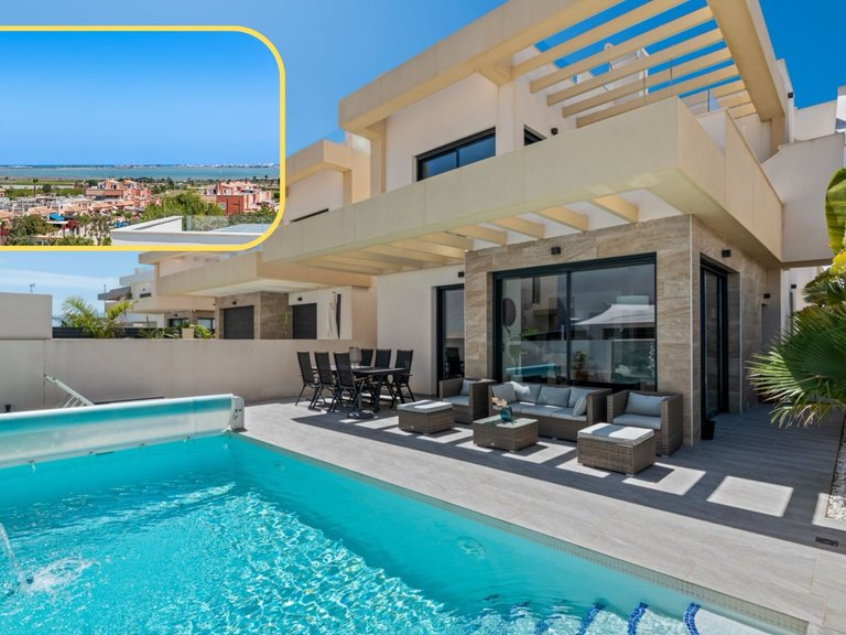 Villa for Sale in La Herada, Los Montesinos, Alicante 1