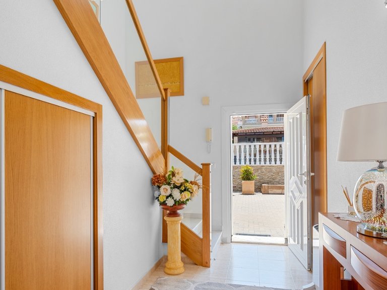 Villa for Sale in Lomas De La Juliana, Algorfa, Alicante 42