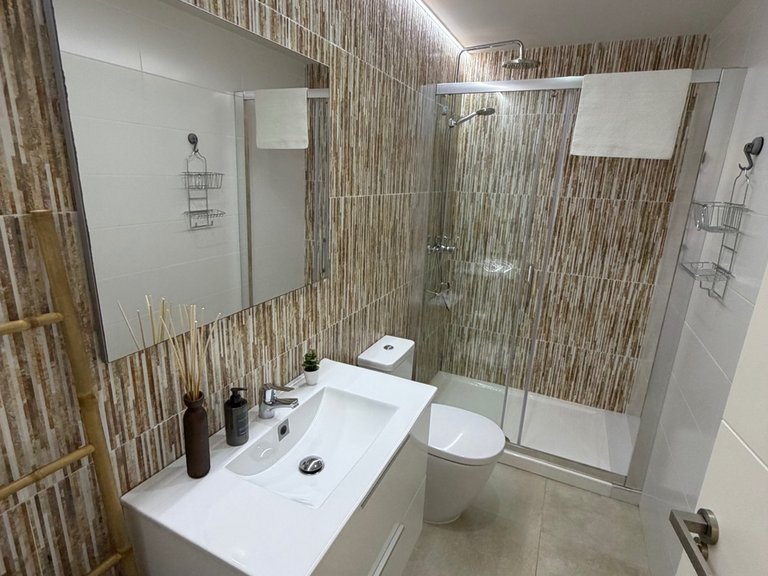 Apartment for Sale in La Florida, Orihuela Costa, Alicante 36