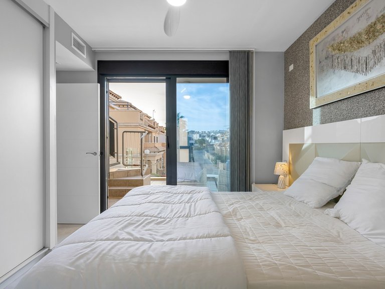 Villa for Sale in Orihuela Costa, Alicante 17