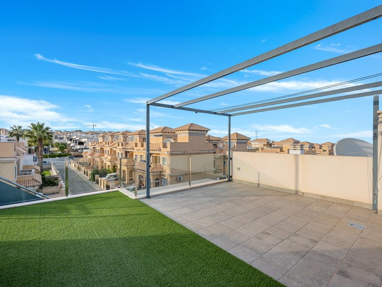 Villa for Sale in Orihuela Costa, Alicante 41