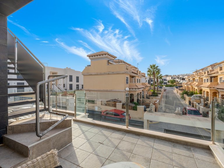 Villa for Sale in Orihuela Costa, Alicante 37
