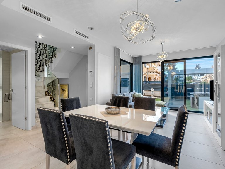 Villa for Sale in Orihuela Costa, Alicante 3