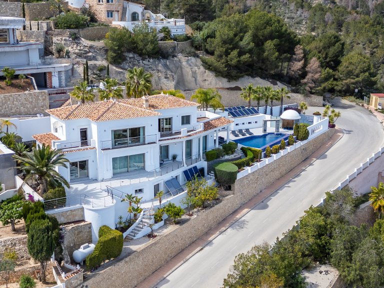 Villa for Sale in Benisa, Benissa, Alicante 2