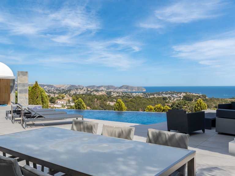 Villa for Sale in Benisa, Benissa, Alicante 32