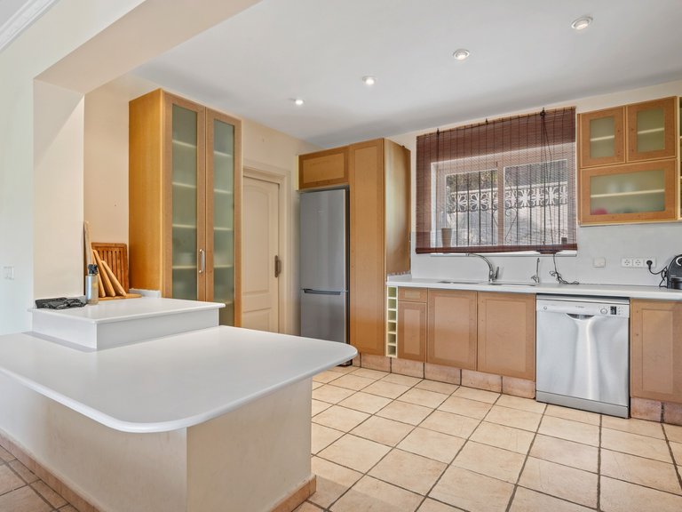 Villa for Sale in Altea, Alicante 46