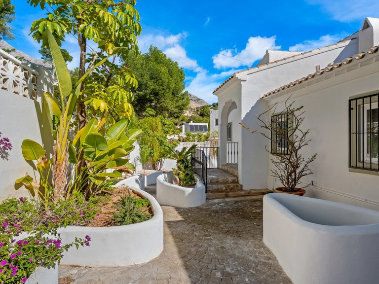 Villa for Sale in Altea, Alicante 24