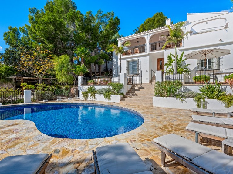 Villa for Sale in Altea, Alicante 2