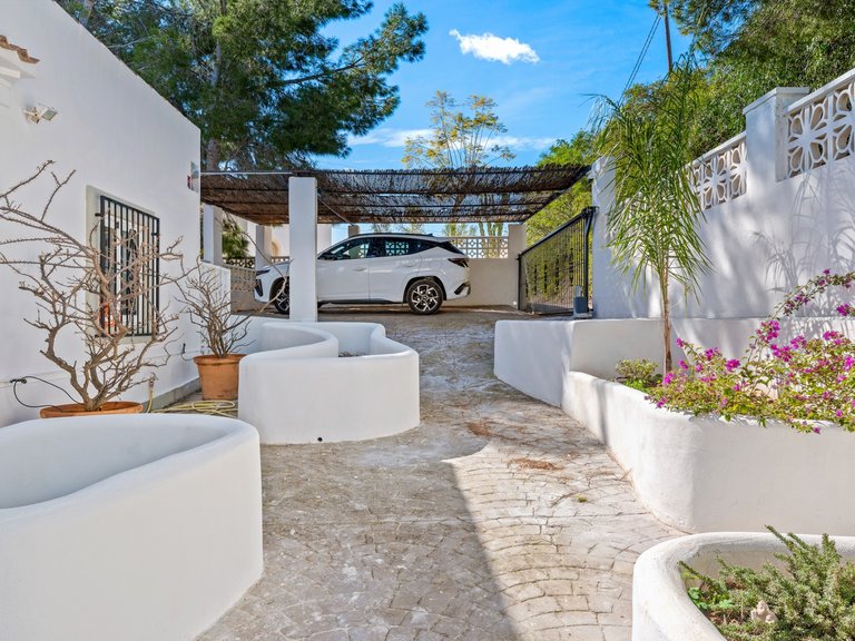 Villa for Sale in Altea, Alicante 29