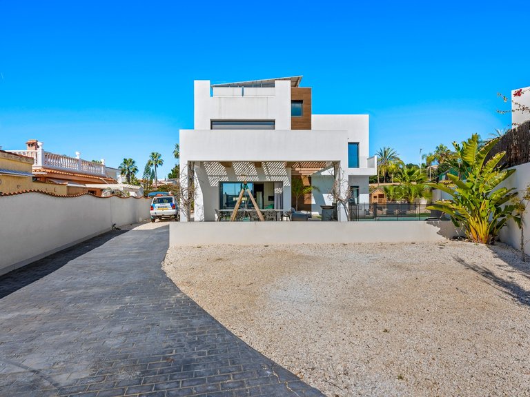Villa for Sale in Rojales, Ciudad Quesada, Alicante 7