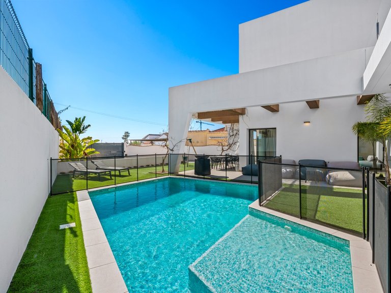 Villa for Sale in Rojales, Ciudad Quesada, Alicante 11