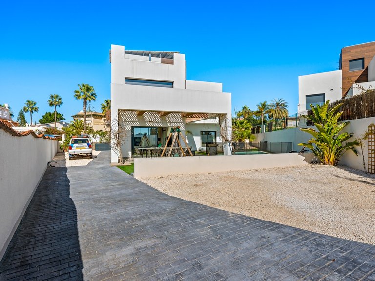 Villa for Sale in Rojales, Ciudad Quesada, Alicante 6
