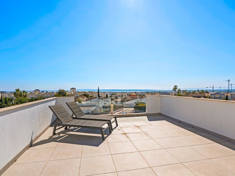 Villa for Sale in Rojales, Ciudad Quesada, Alicante 19