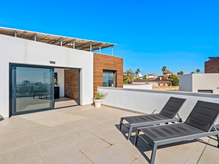 Villa for Sale in Rojales, Ciudad Quesada, Alicante 20