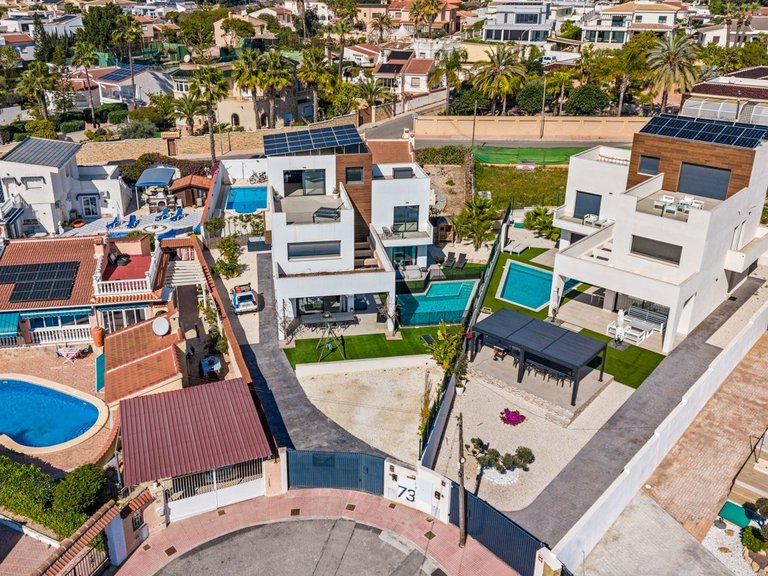 Villa for Sale in Rojales, Ciudad Quesada, Alicante 47