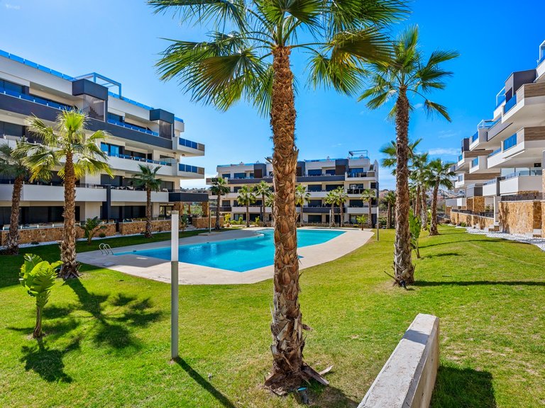 Apartment for Sale in Los Altos, Orihuela, Alicante 16
