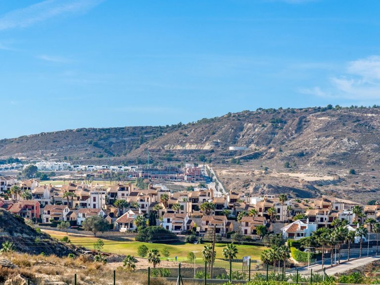 Villa for Sale in Lomas de La Juliana, Almoradi, Alicante 5