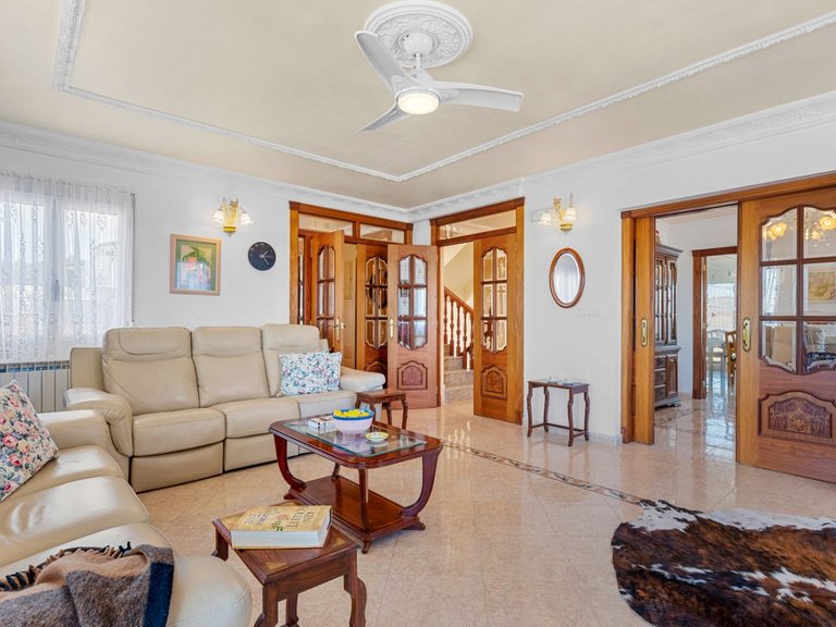 Villa for Sale in Lomas de La Juliana, Almoradi, Alicante 25