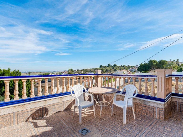 Villa for Sale in Lomas de La Juliana, Almoradi, Alicante 6