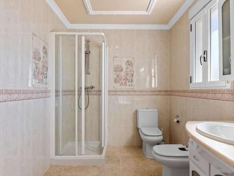 Villa for Sale in Lomas de La Juliana, Almoradi, Alicante 45