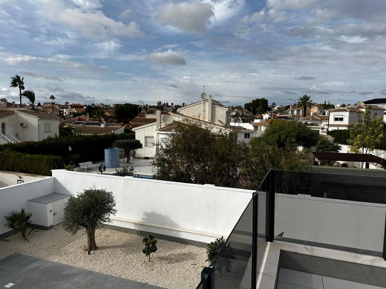 Villa for Sale in Ciudad Quesada, Rojales, Alicante 5